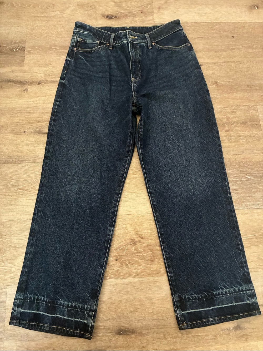 Express Relaxed Straight high rise jeans